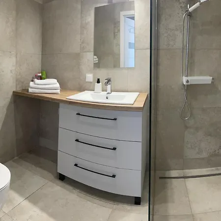 Wiczlino Teczowa Апартаменты *